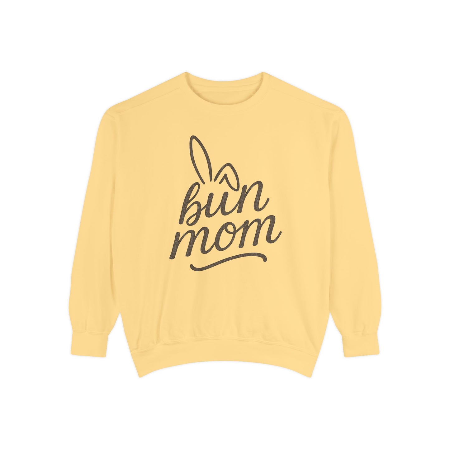 Vintage "Bun Mom" Bunny Ear Sweatshirt – Cursive Script - Cozy Gift for Rabbit Mom - Casual Comfort Wear - Trendy Apparel